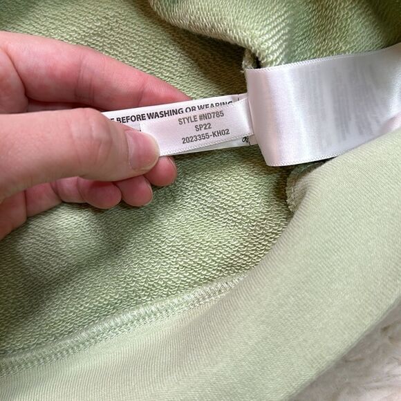 NWT Madewell Oversized Raglan Sweatshirt in Size Small and in Green/white - Picture 7 of 10